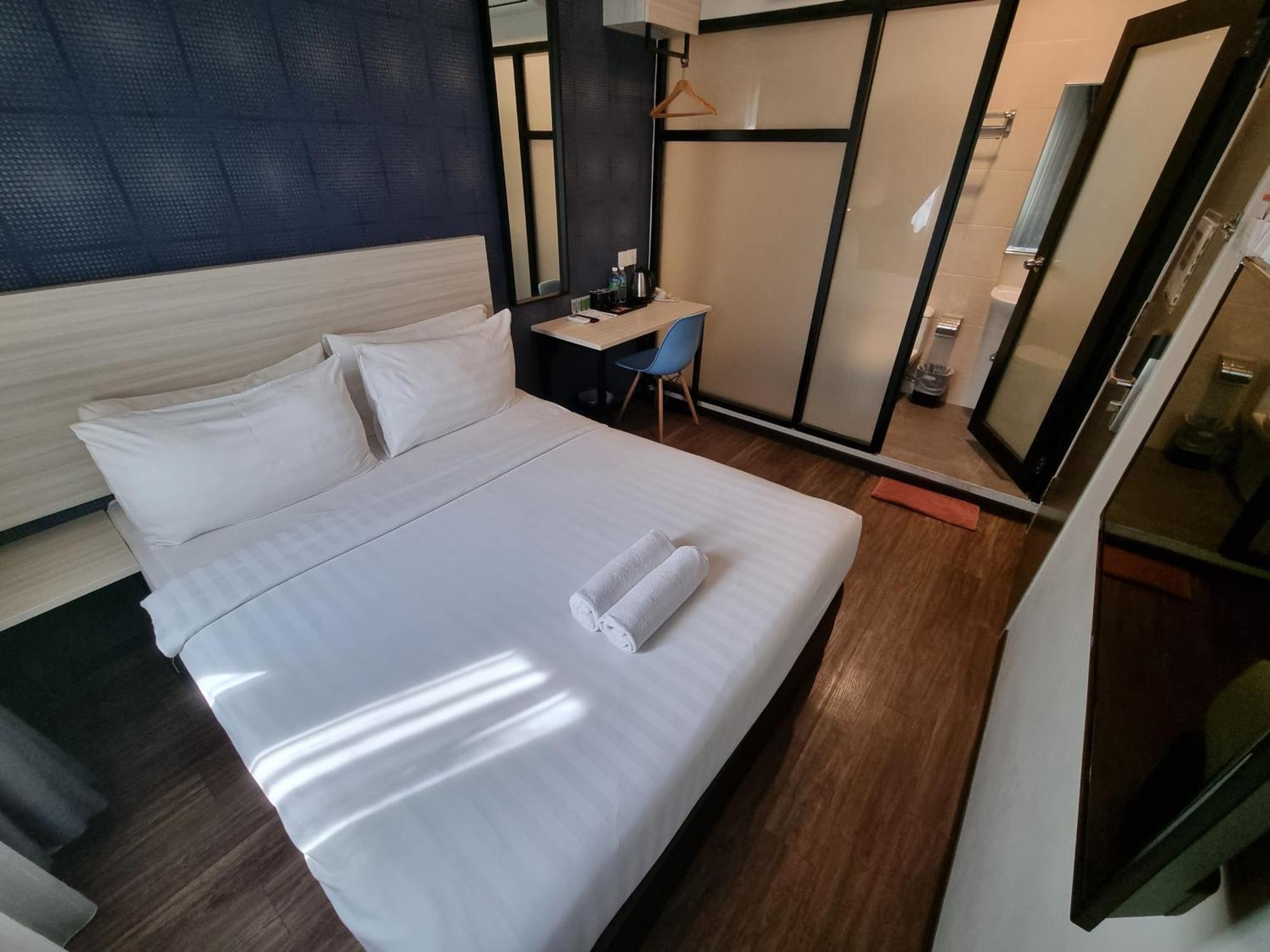 The Square Hotel Skudai Extérieur photo