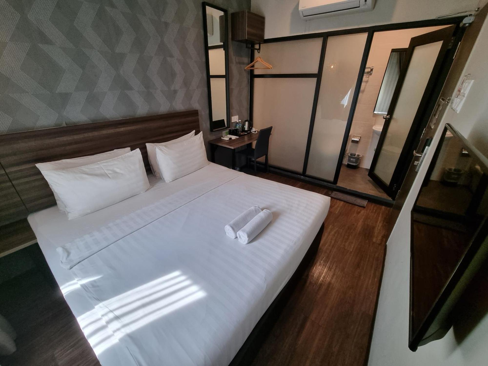 The Square Hotel Skudai Extérieur photo