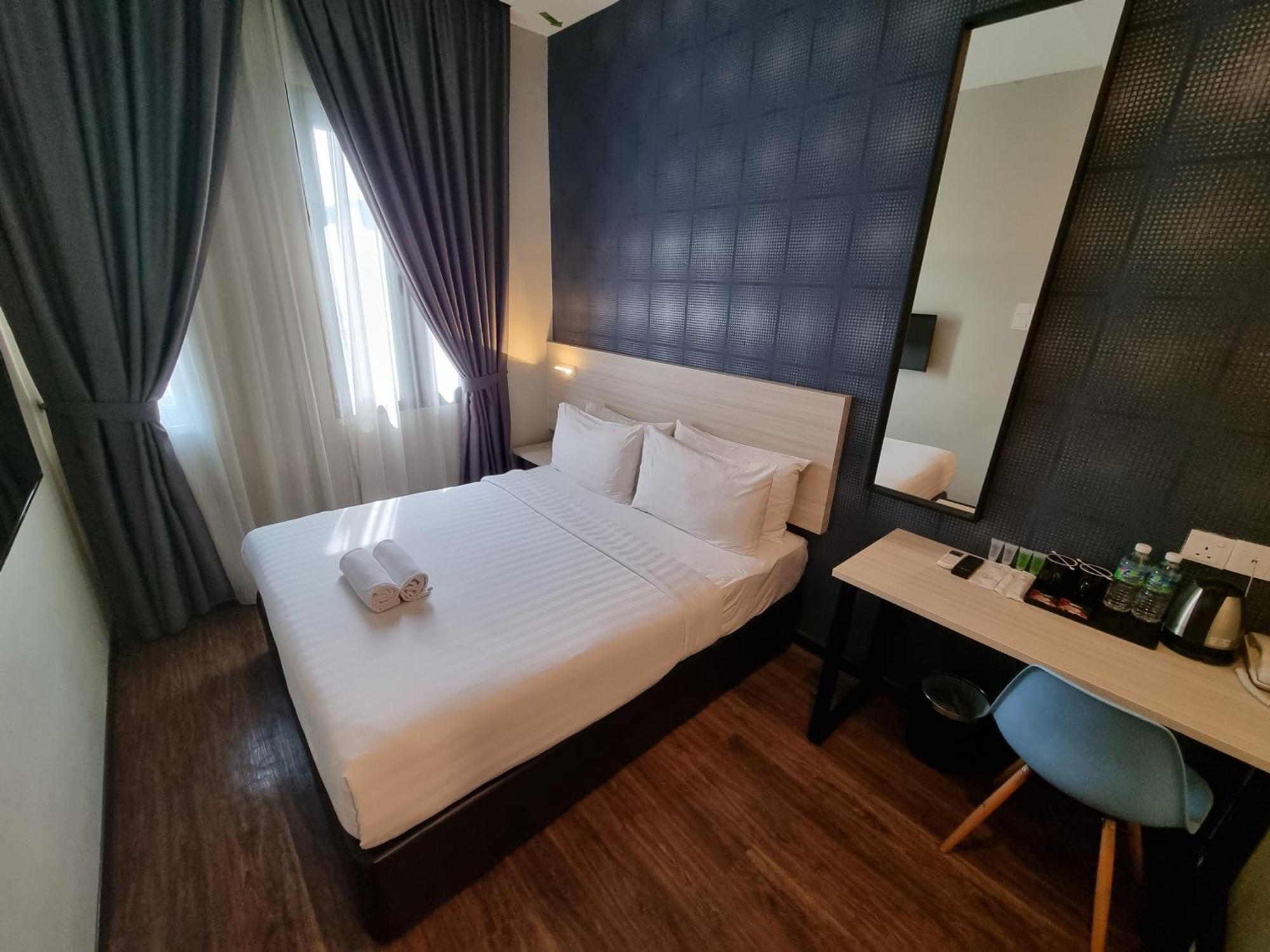 The Square Hotel Skudai Extérieur photo