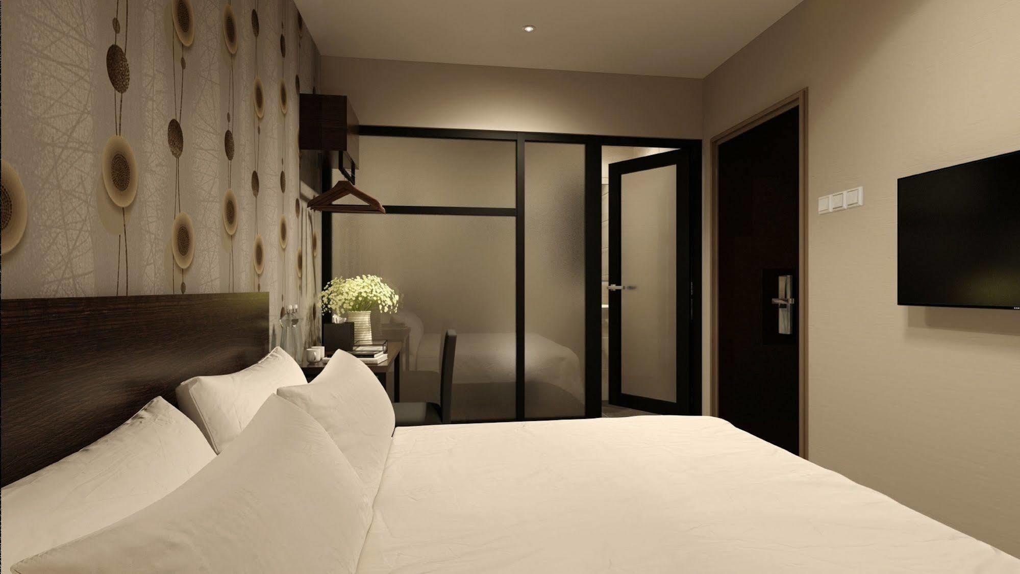 The Square Hotel Skudai Extérieur photo