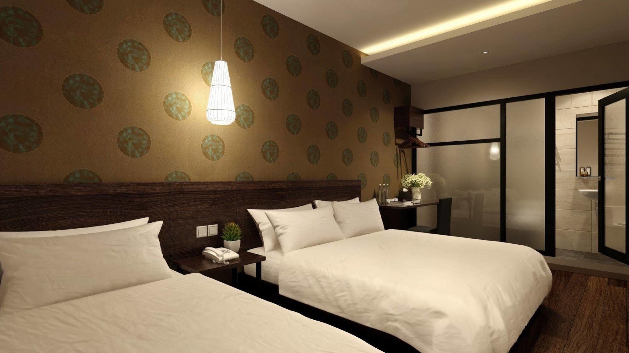 The Square Hotel Skudai Extérieur photo