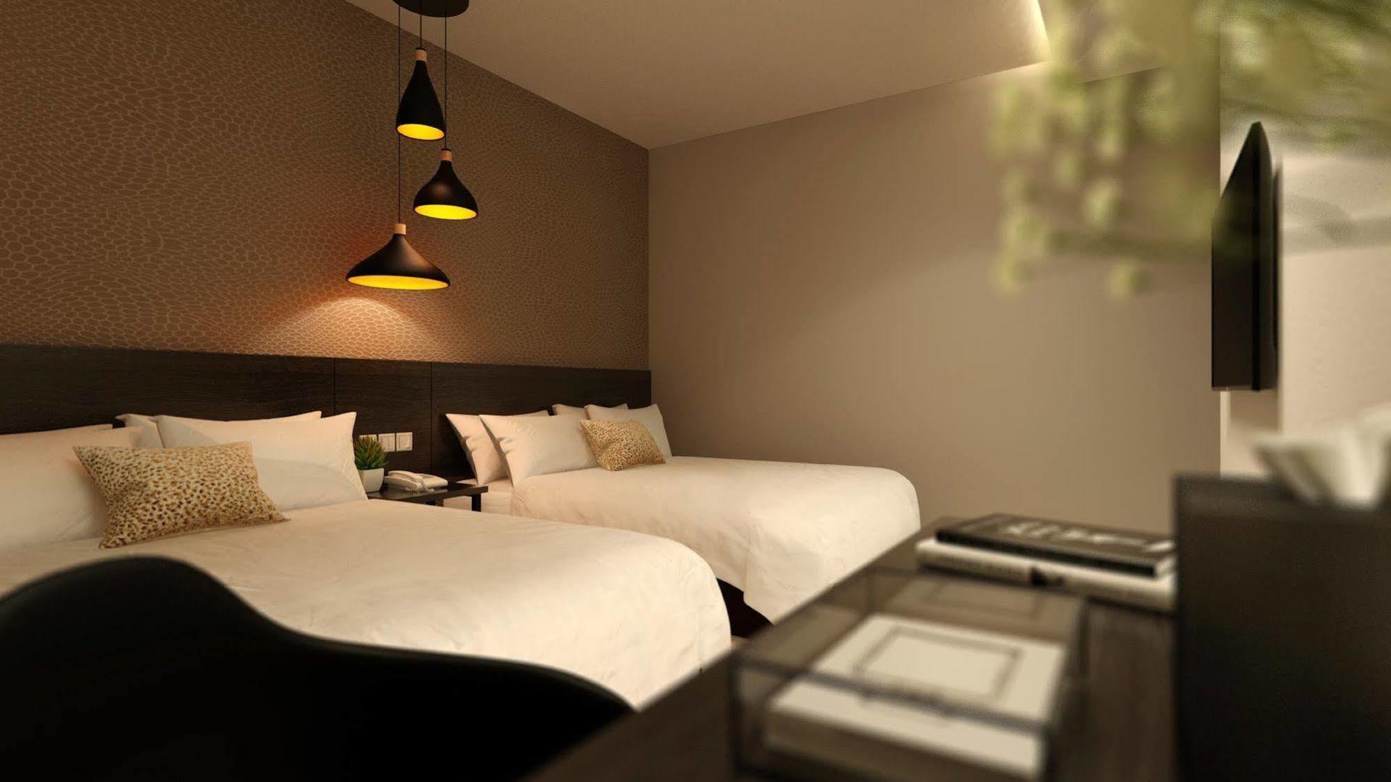 The Square Hotel Skudai Extérieur photo